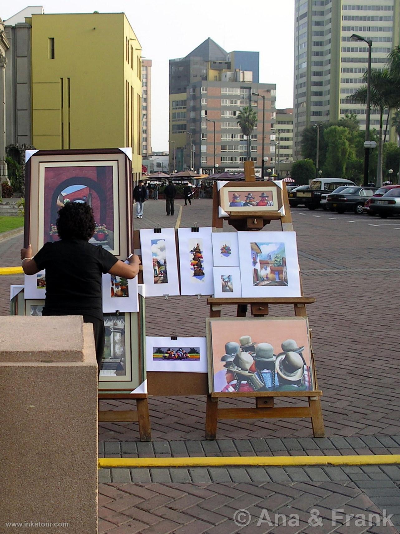 Paintings at Kennedy Square, Lima