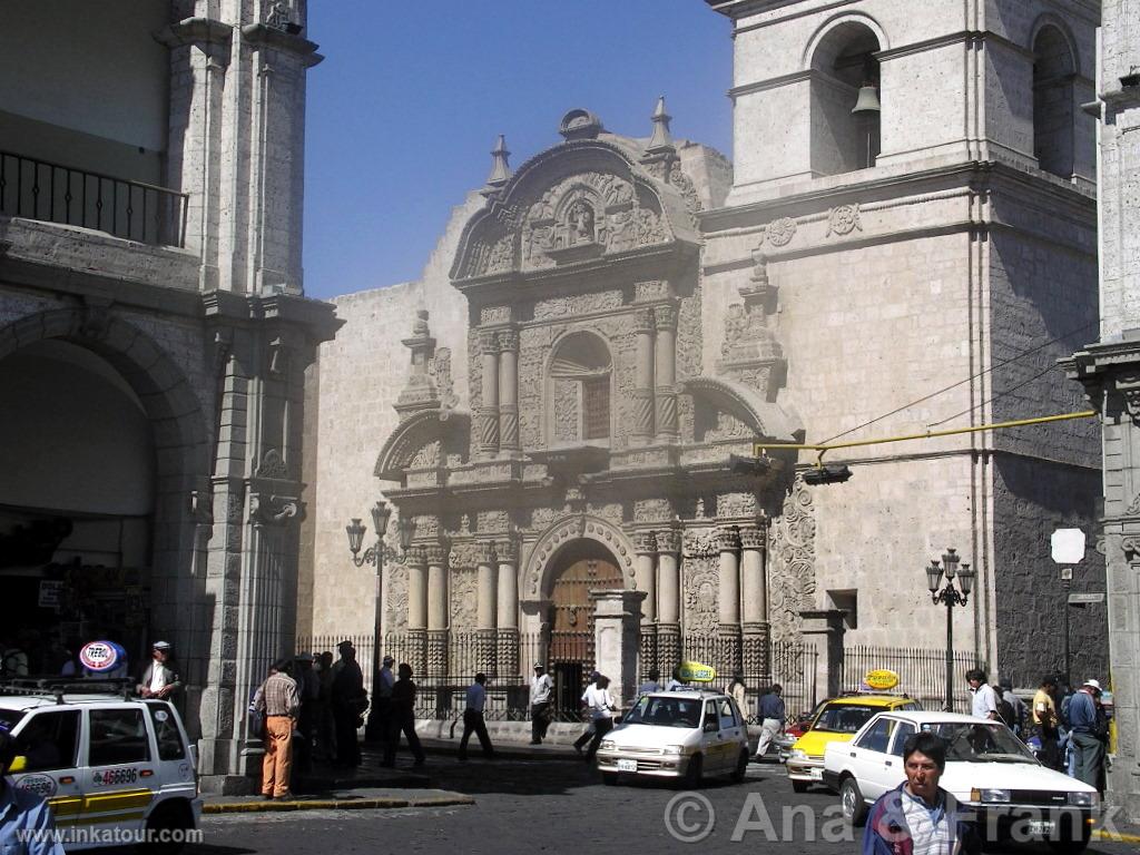 La Compañía de Jesús Church and Convent, Arequipa