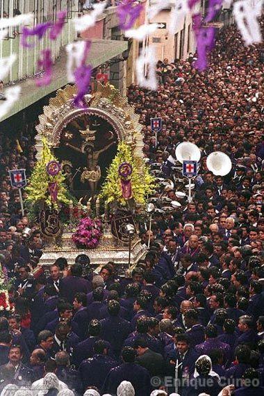 Procession of Señor de Los Milagros, Lima