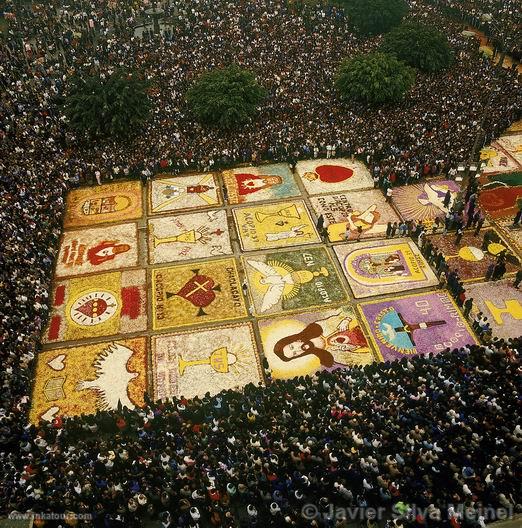 Procession of Señor de Los Milagros, Lima