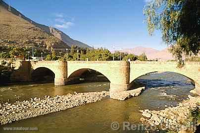 Calicanto Bridge