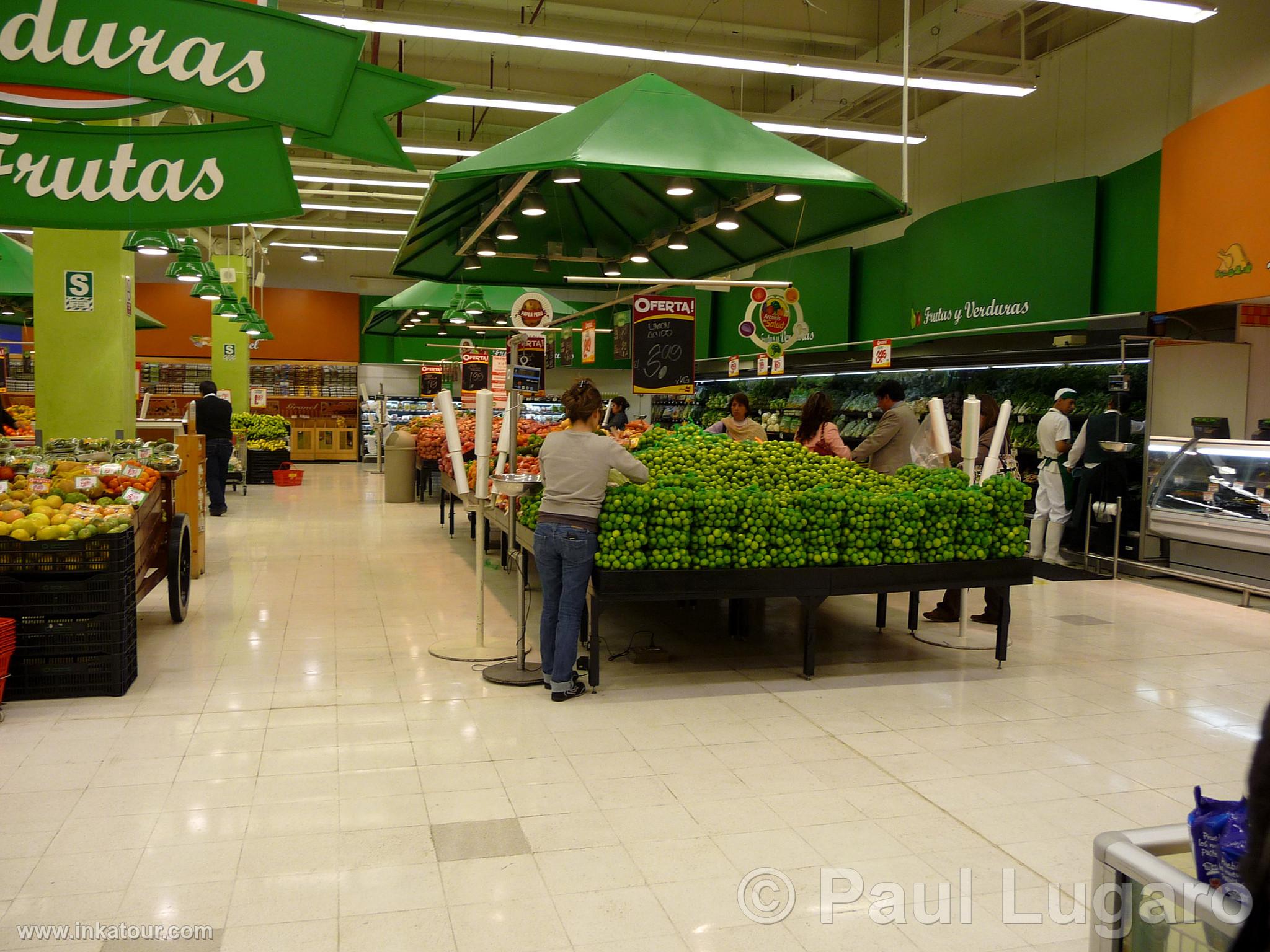 Wong Supermarket, Lima