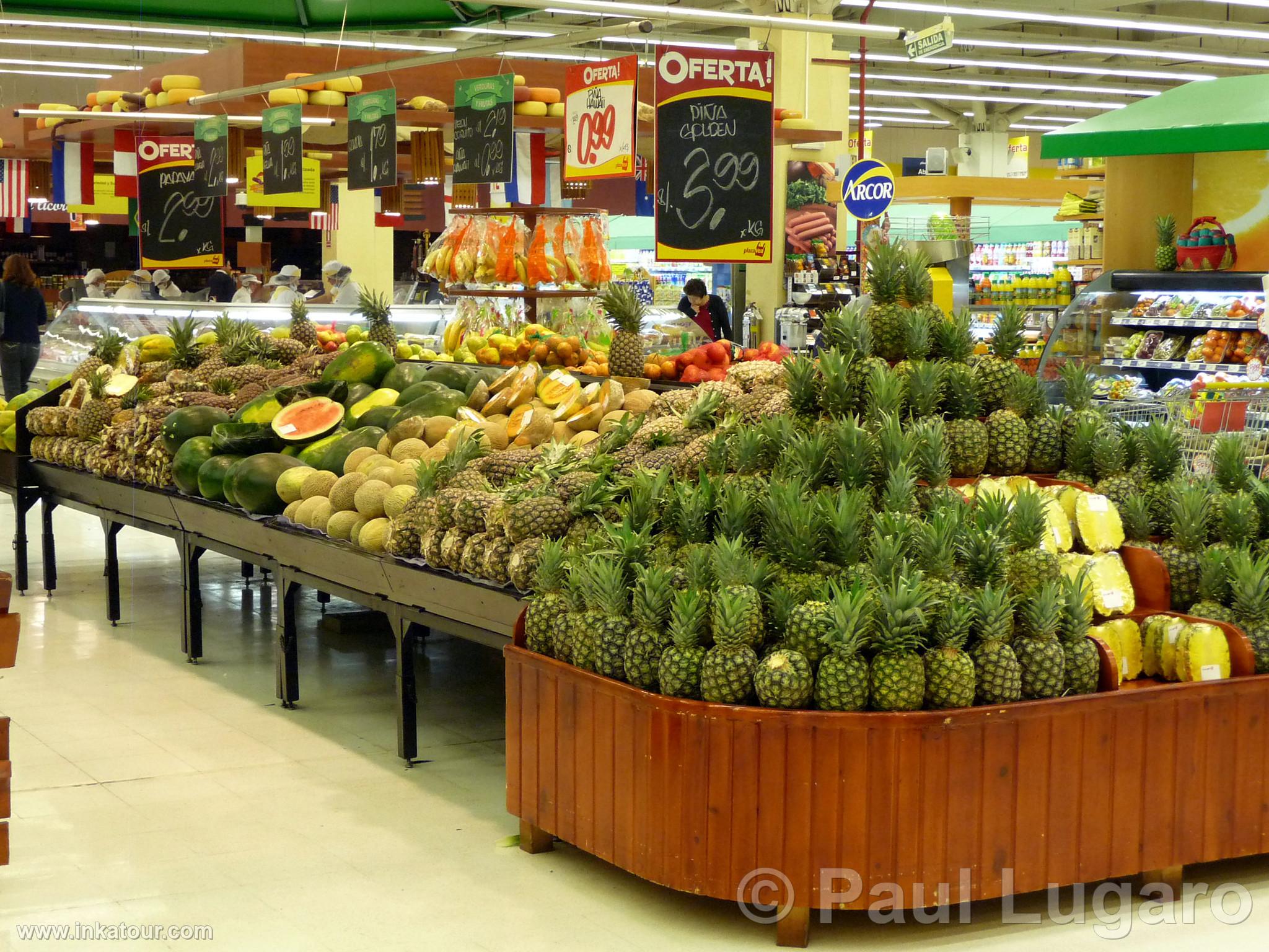 Wong Supermarket, Lima