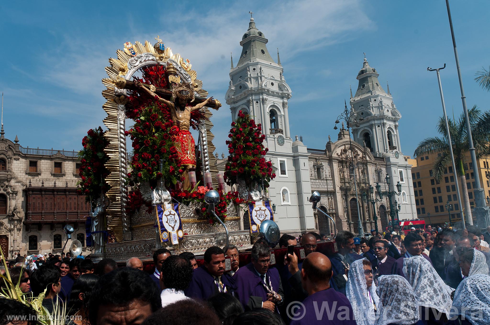 Easter in Lima