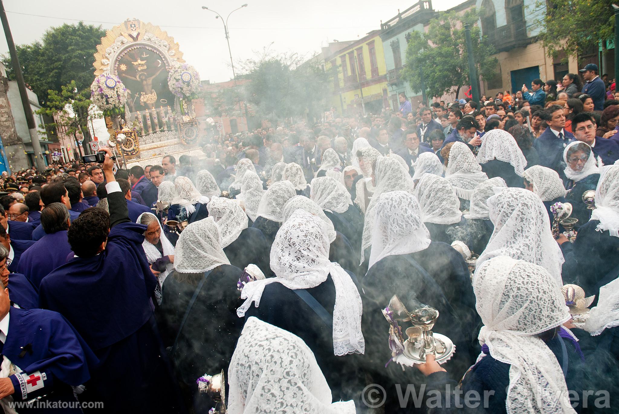 Procession of Señor de Los Milagros